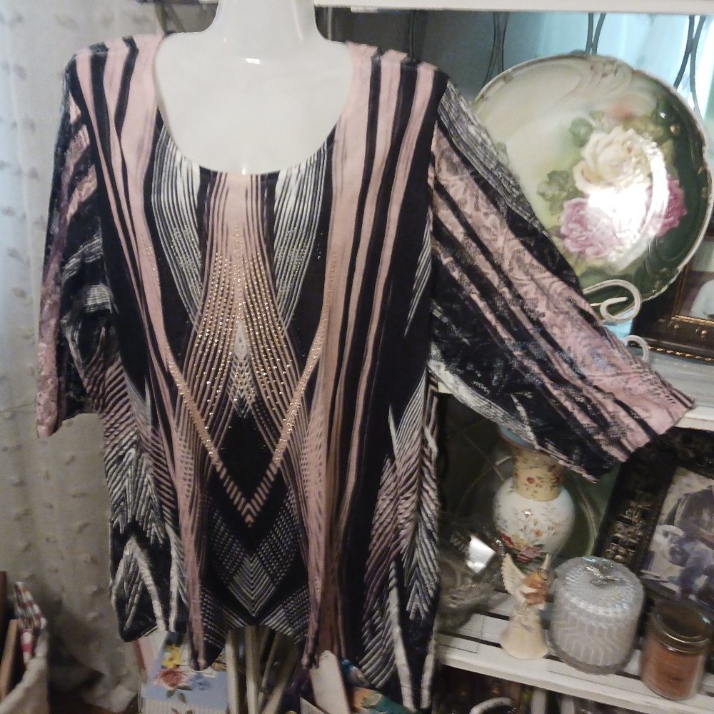 Long Sleeve Tunic Top with Silver accents